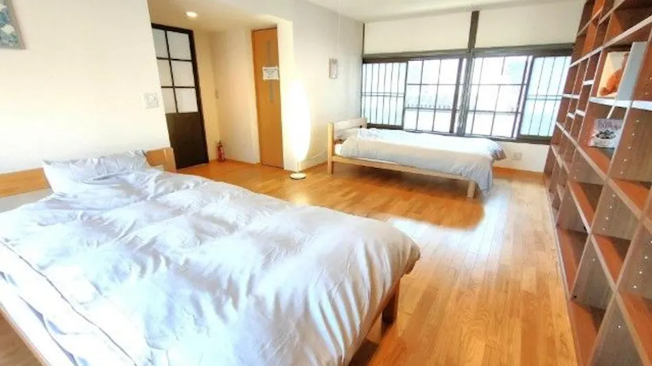 USUKI TRAVEL GUIDE