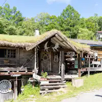 Ngoại thất nhà gỗ