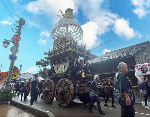新湊曳山まつり