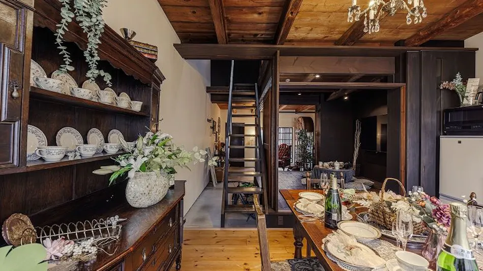 Antiques Nagoya Station East