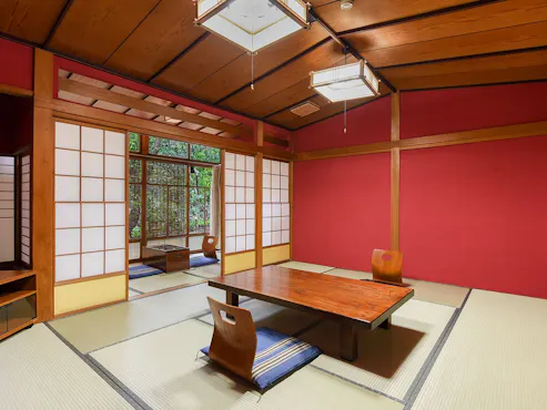 【ห้องพัก│ตัวอย่างห้องสไตล์ญี่ปุ่น ขนาด 8–10 เสื่อทาทามิ】