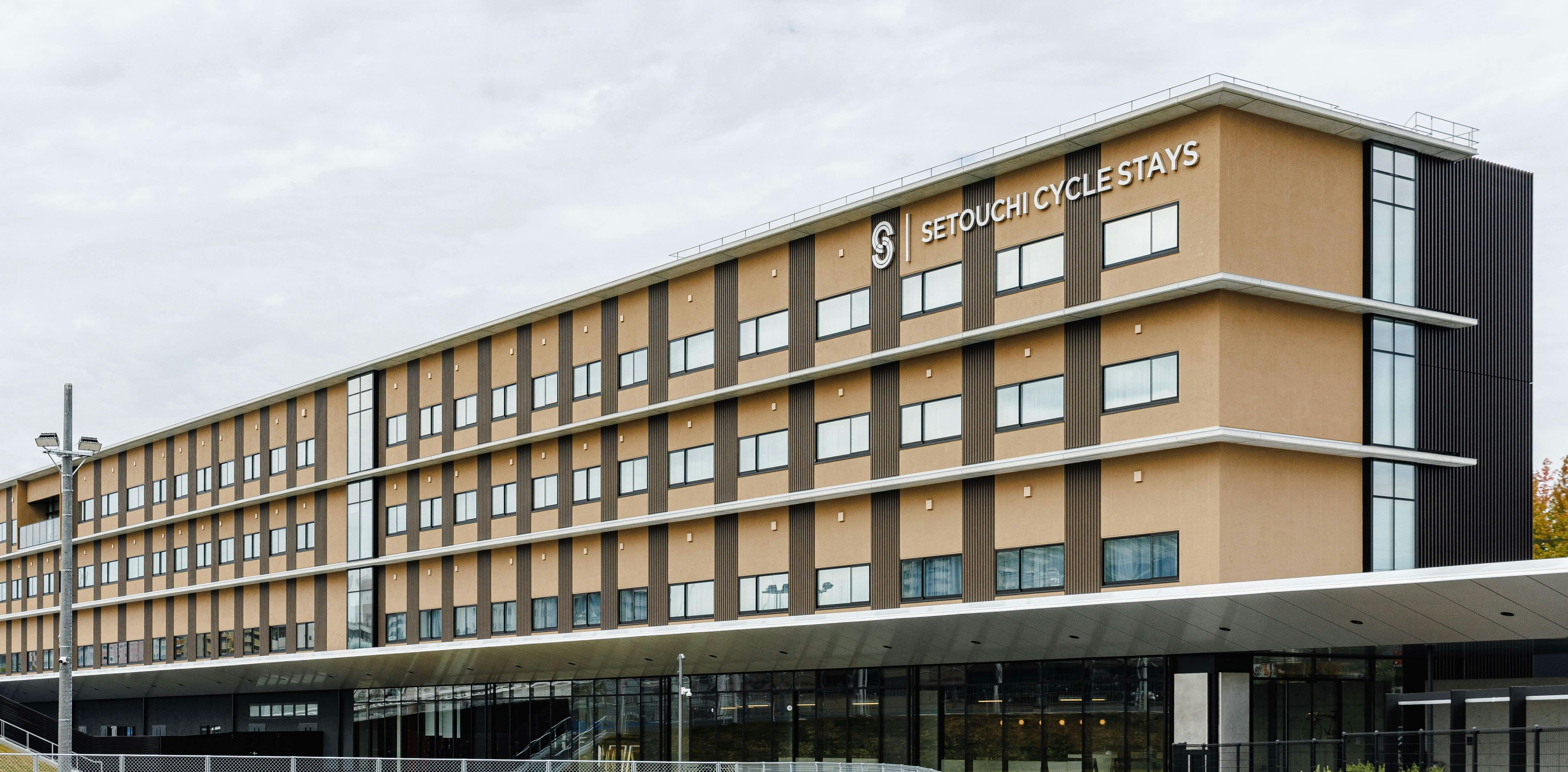 ภาพภายนอกของที่พัก (กลางวัน)