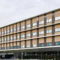 ภาพภายนอกของที่พัก (กลางวัน)