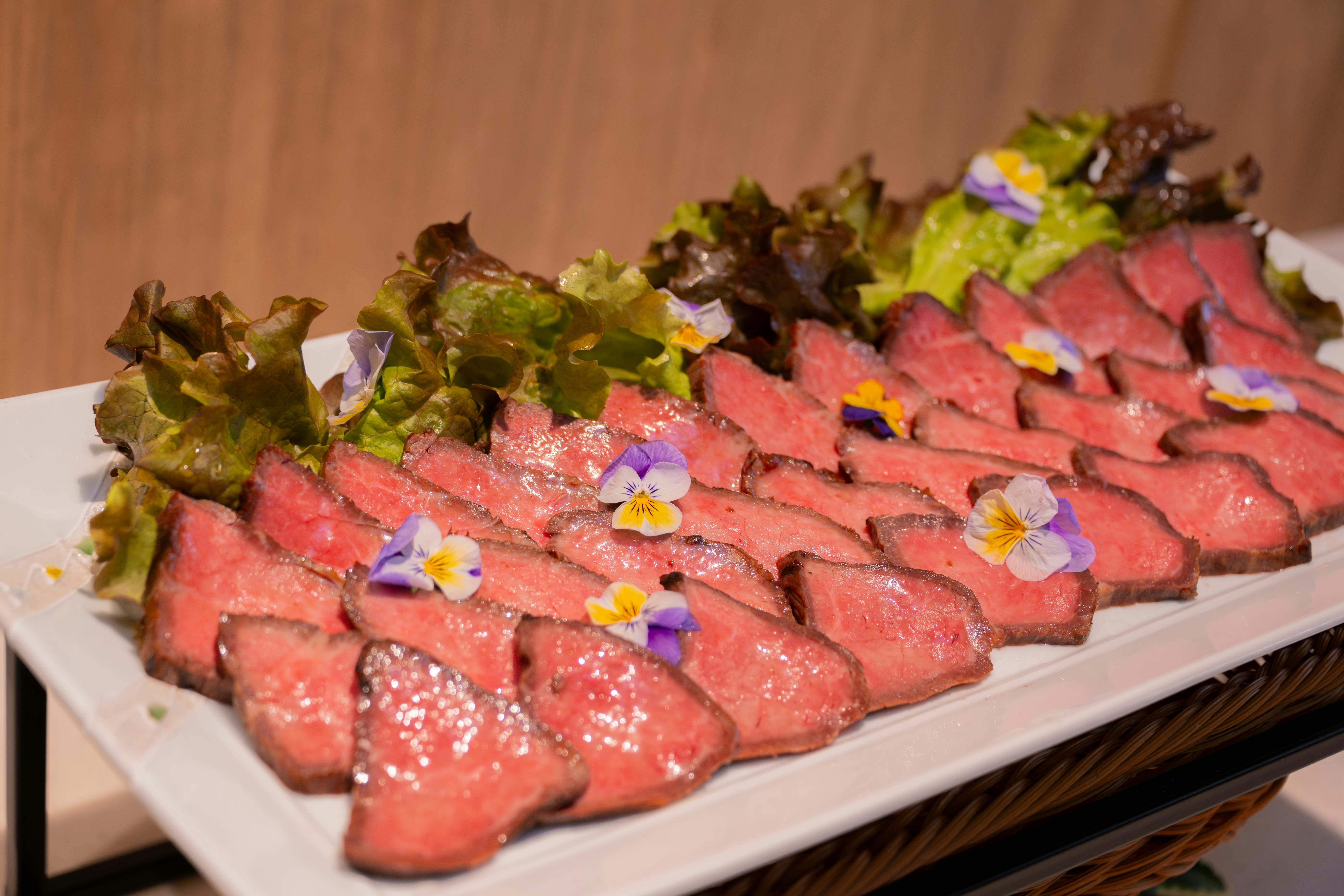 รูปภาพตัวอย่าง: โรสต์บีฟ