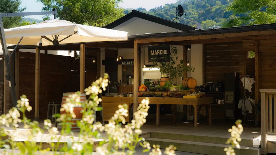 THE BASE GLAMPING YUGAWARA