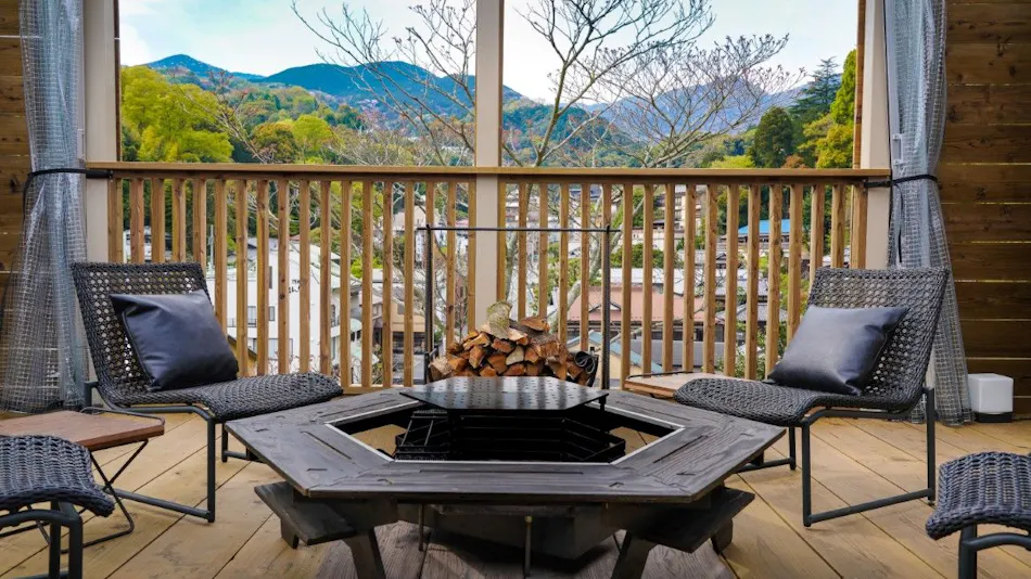 THE BASE GLAMPING YUGAWARA