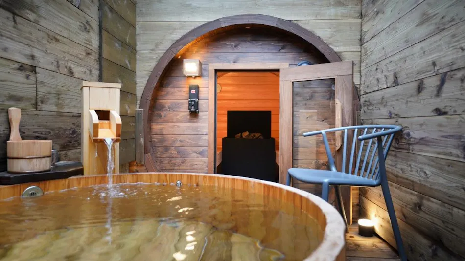 THE BASE GLAMPING YUGAWARA