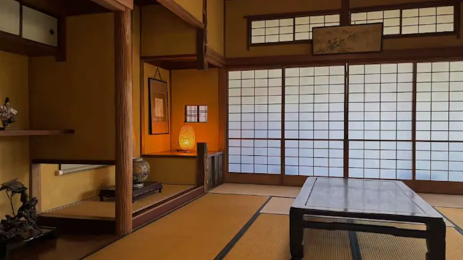 Accommodation “Saichu”with Free-Flowing Hot Spring Water and Traditional Namako Walls