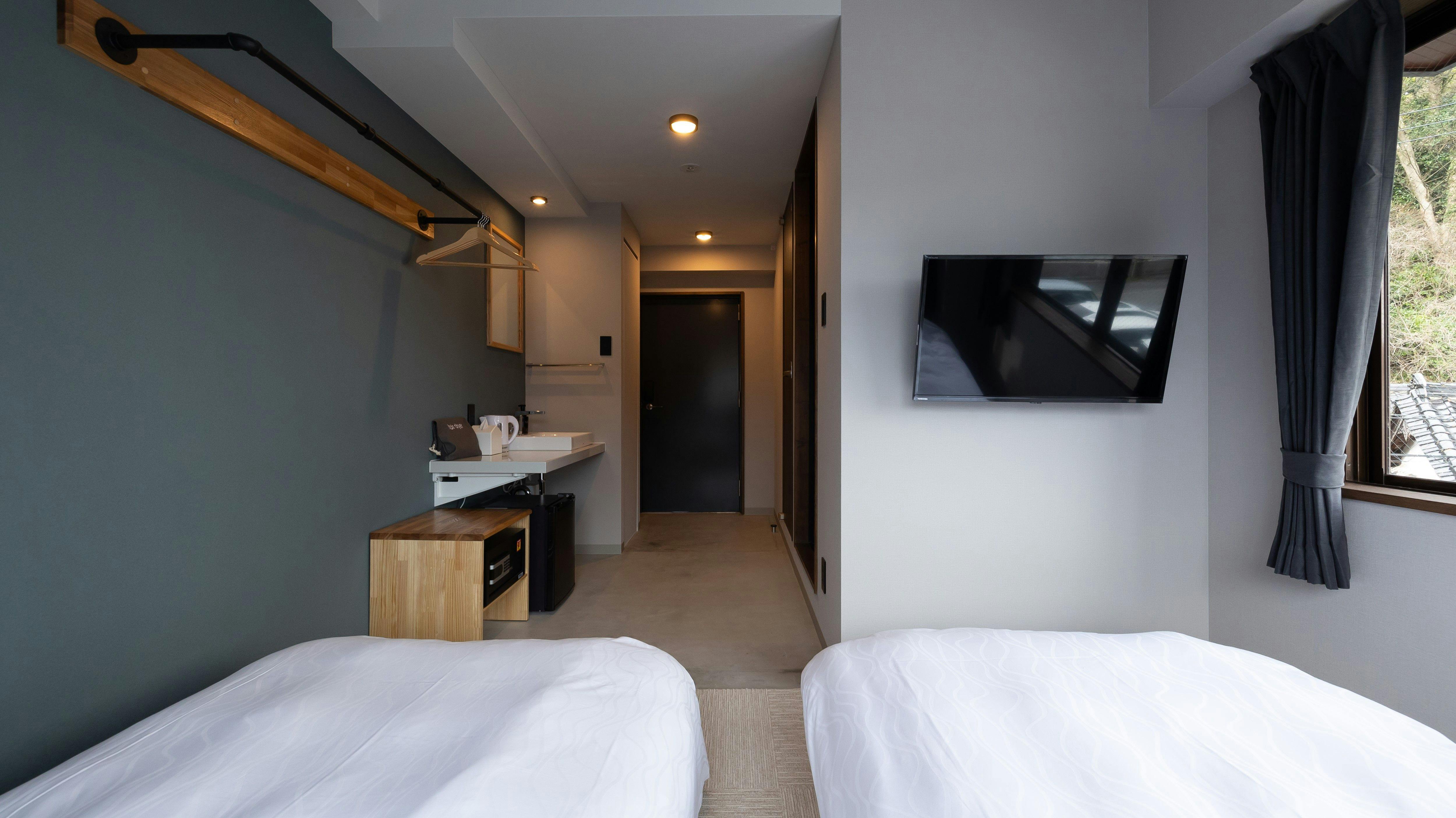 HOSTEL WARAKU