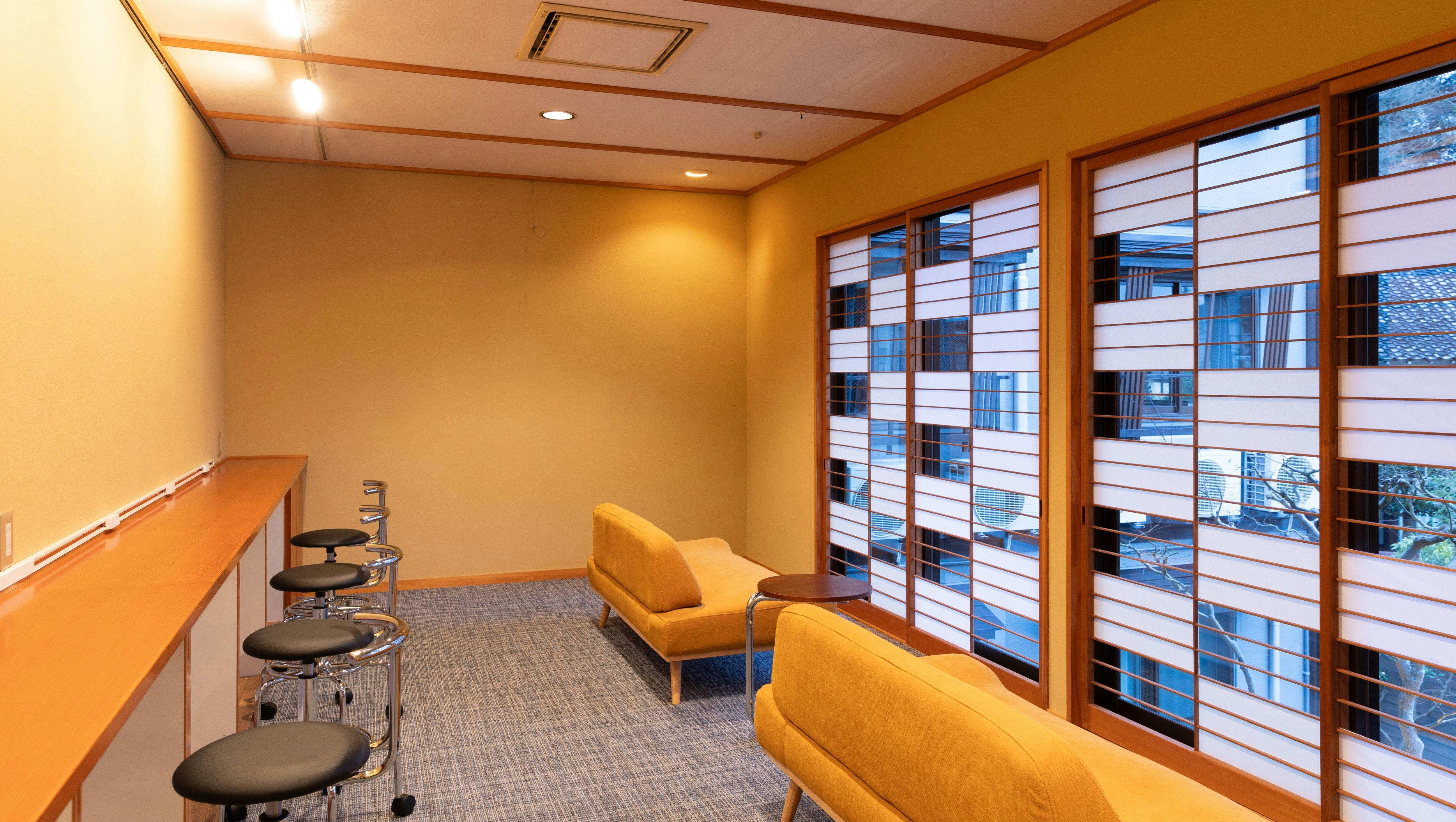 HOSTEL WARAKU