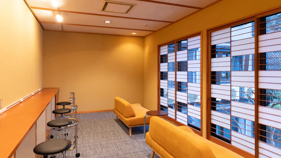 HOSTEL WARAKU