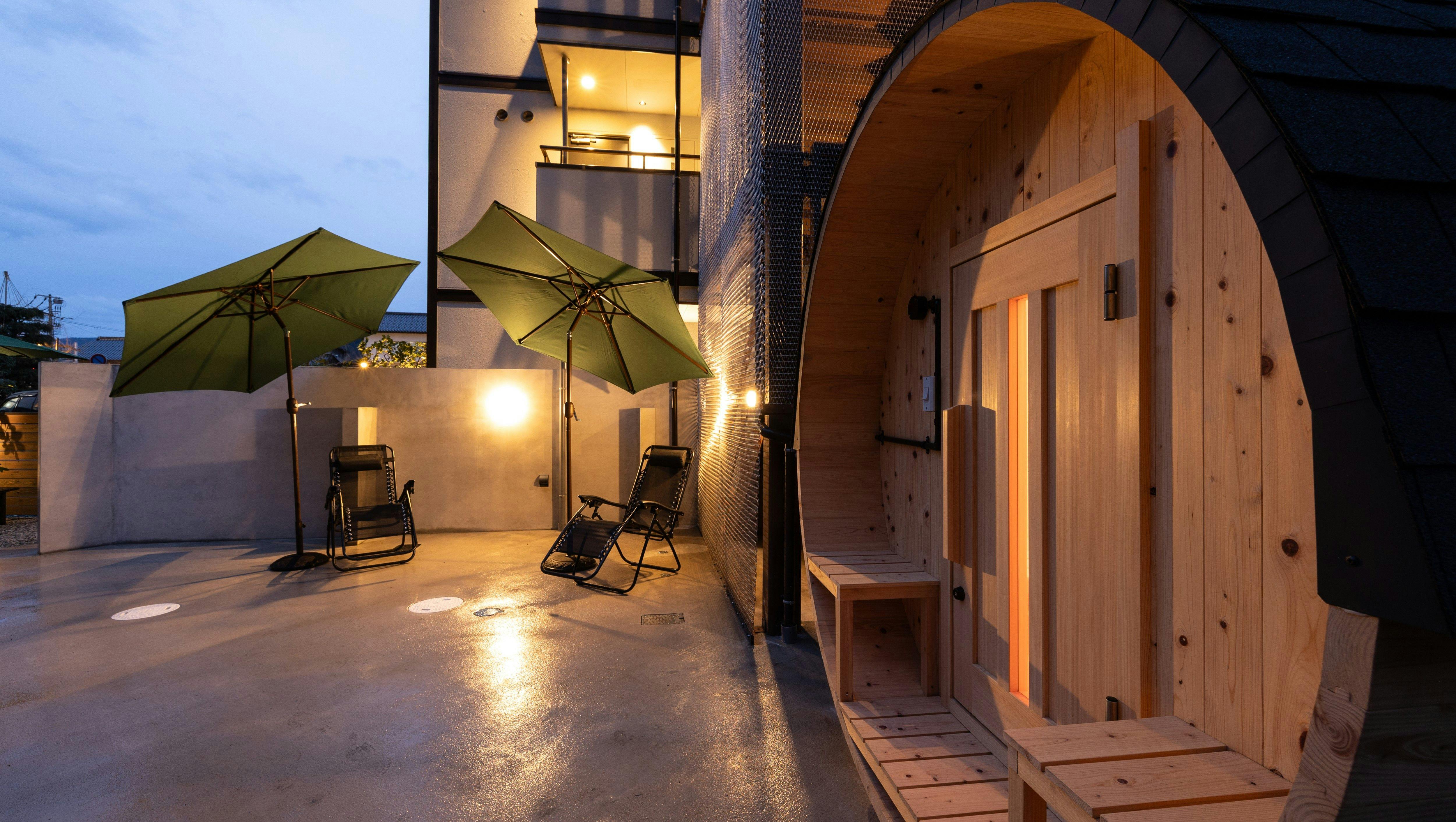 HOSTEL WARAKU