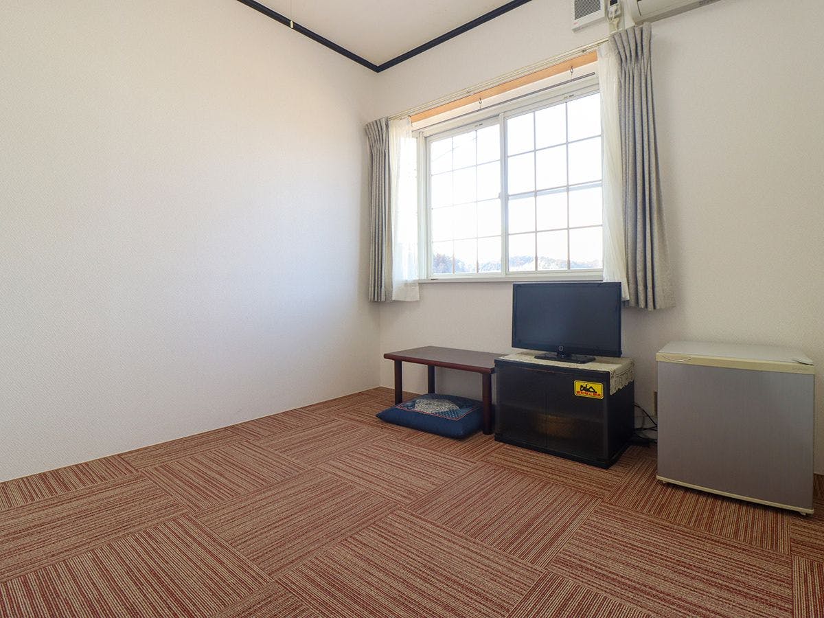 อาคารหลัก ห้องขนาด 4.5 เสื่อทาทามิ