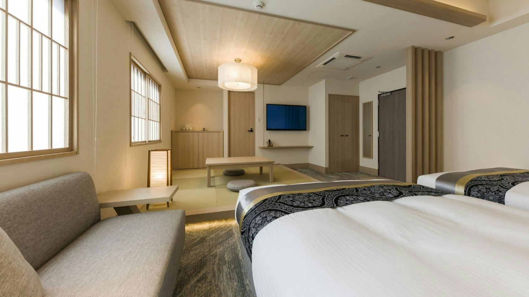 IAM HOTEL