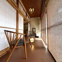 寬廊。