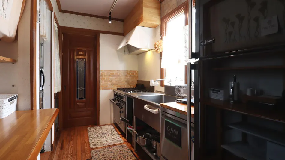 THE GOLDEN PATH VILLA