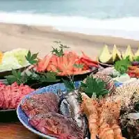 BBQ tepi pantai sambil menikmati pemandangan laut