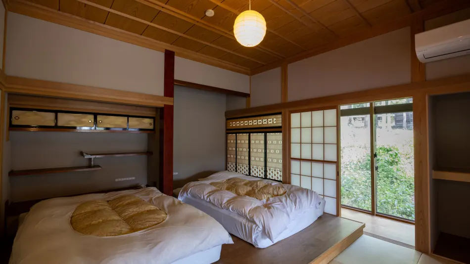 WARABINO RESIDENCE