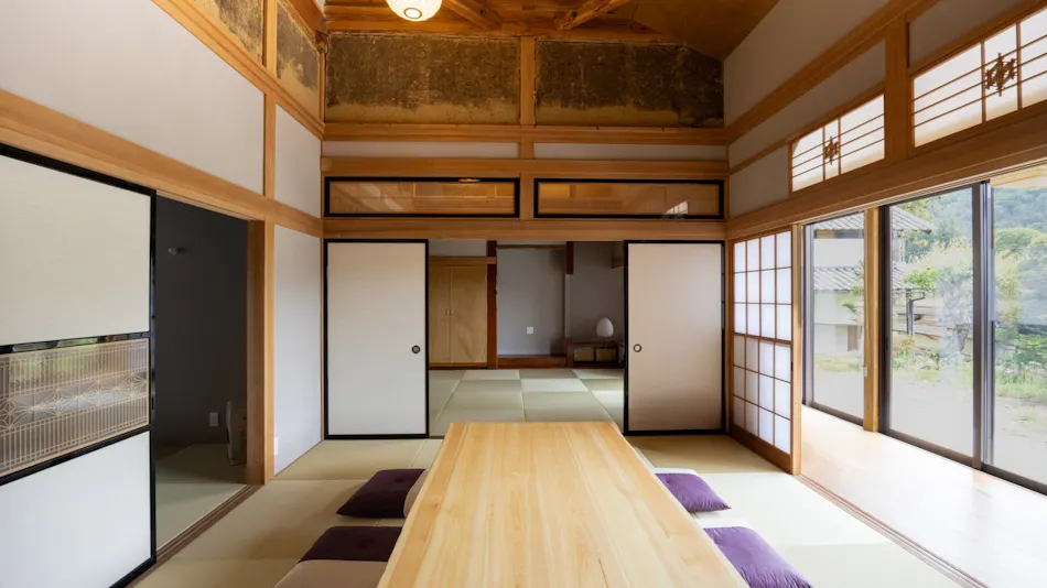 WARABINO RESIDENCE