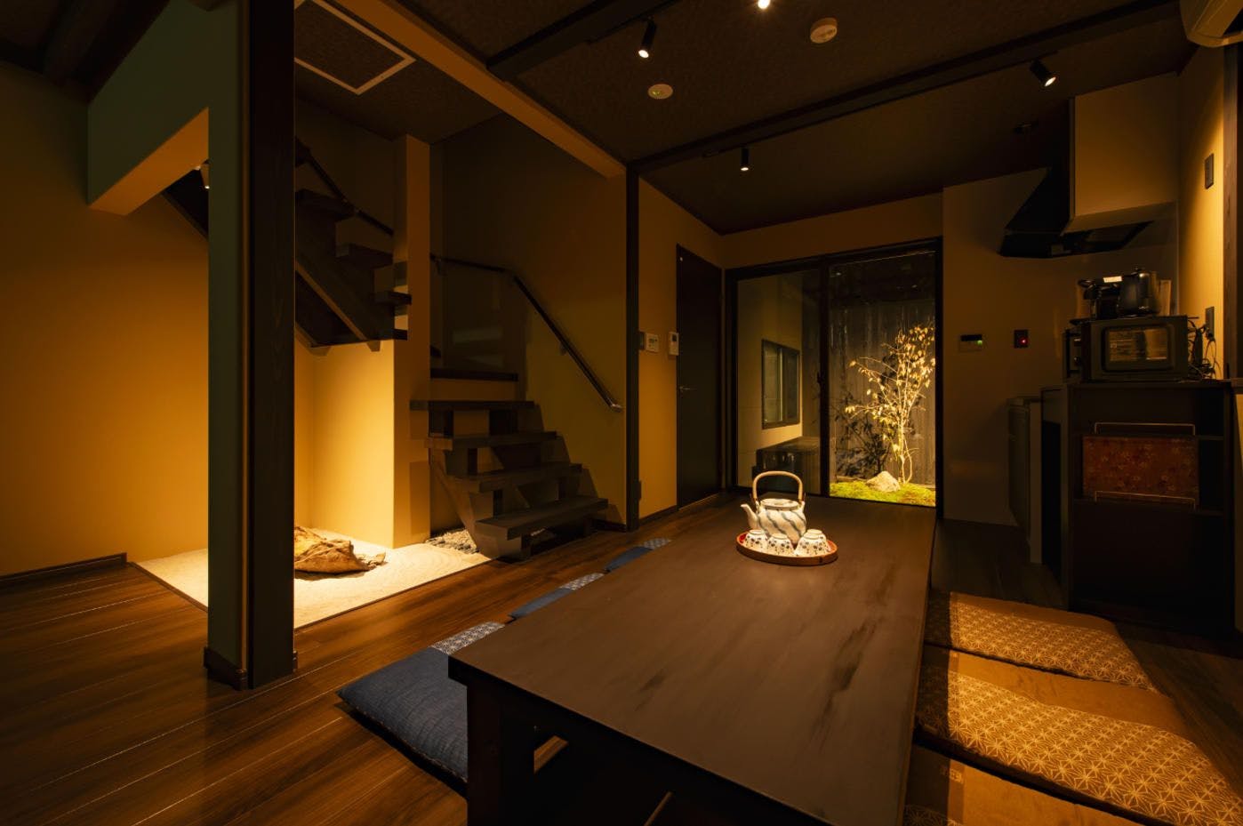 Miro Tofukuji Residence