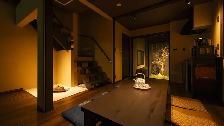 Miro Tofukuji Residence