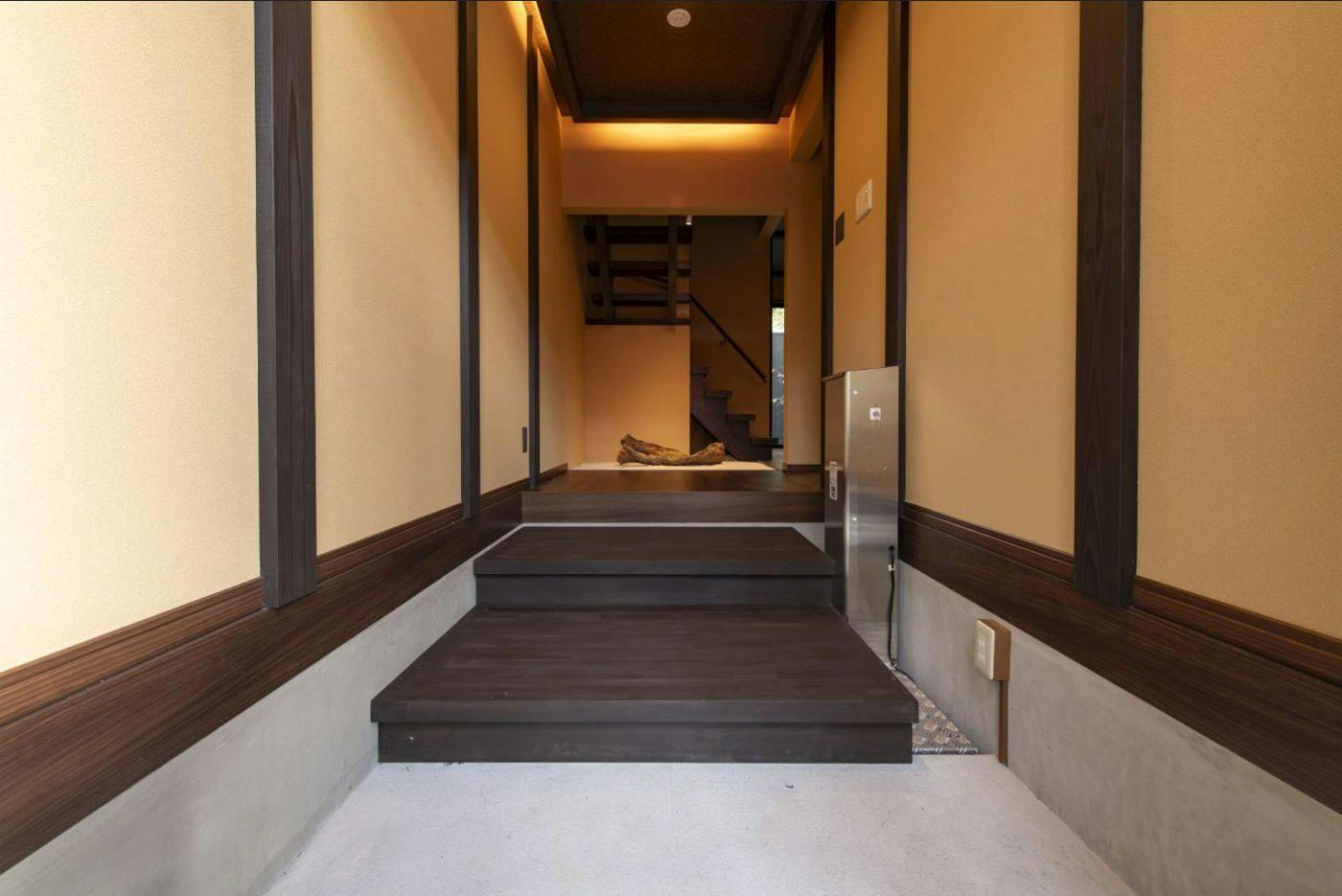 Miro Tofukuji Residence