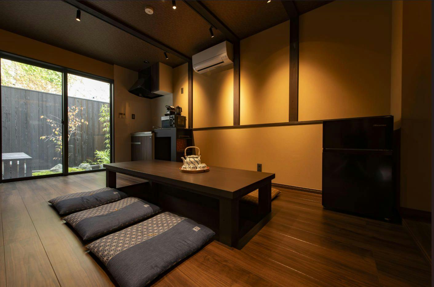 Miro Tofukuji Residence