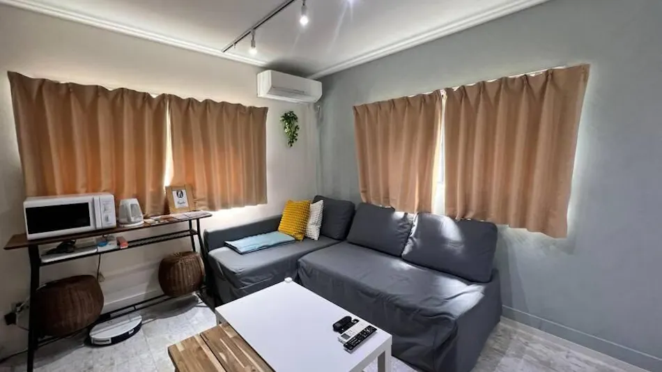 Airstar Hakata House