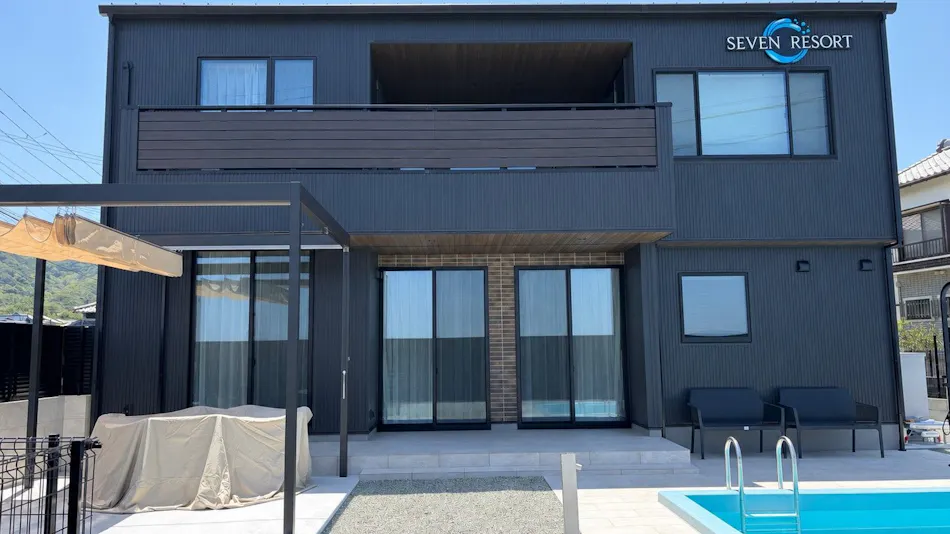 SEVEN O RESORT