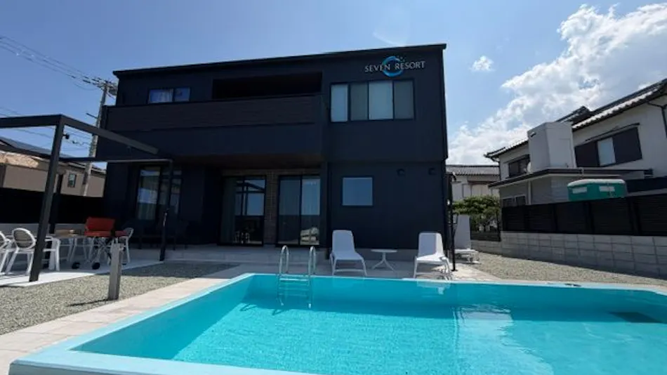 SEVEN O RESORT