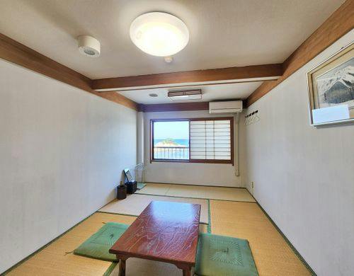 畳の落ち着く和室です。