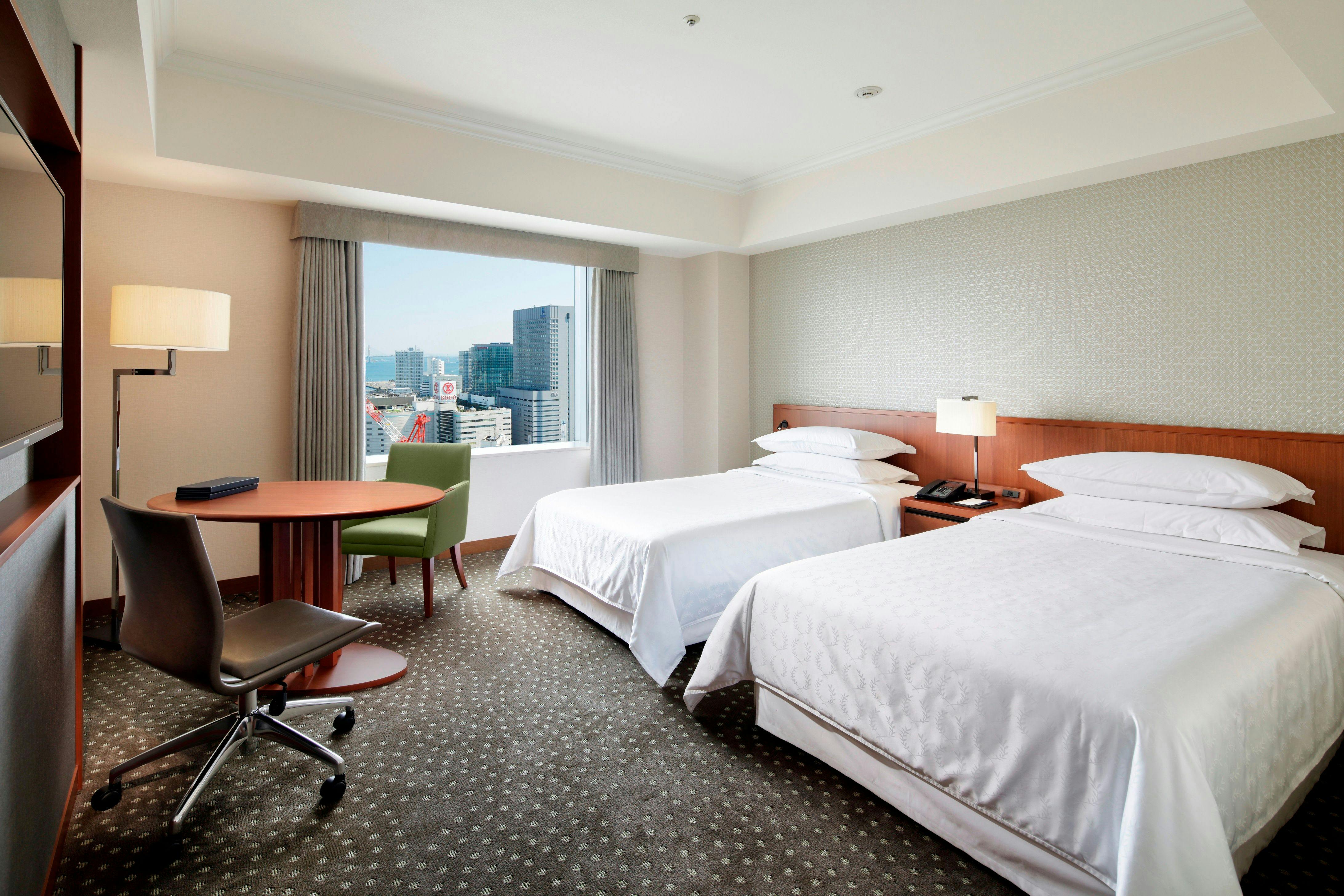 ガイア　ブルマック怪獣シリーズ横浜ベイシェラトンホテル&タワーズ15周年 横浜ベイシェラトンホテル アフタヌーンティーセット～シャイン