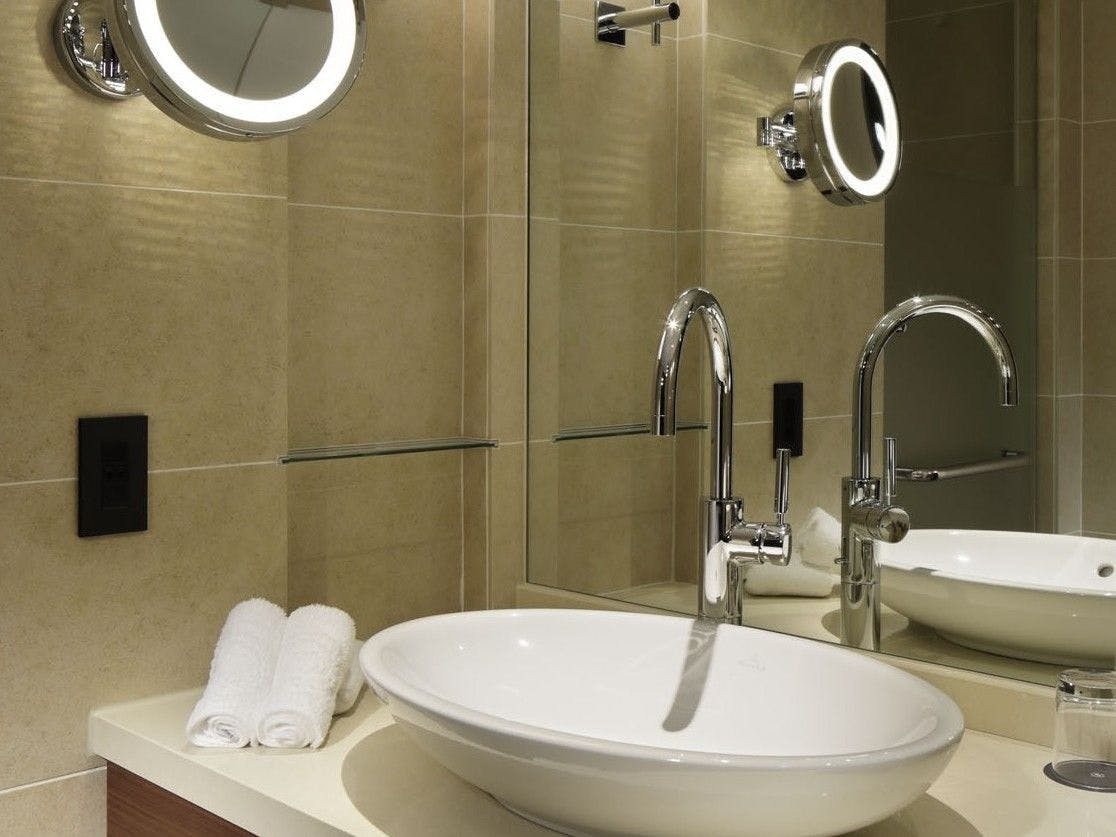 Club Floor Guestroom