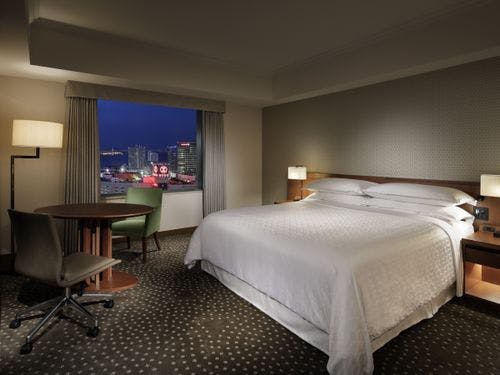 ラグジュアリーフロア・キングルーム