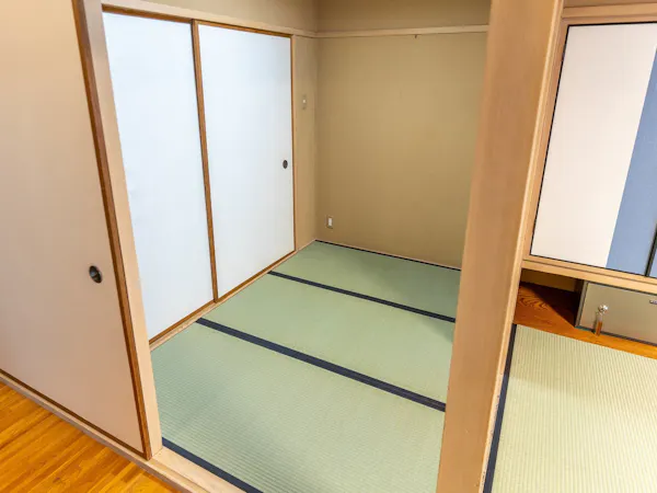 【東館 数寄屋造り上級和室】