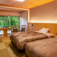 【西館庭園附露天溫泉的和式現代客房】