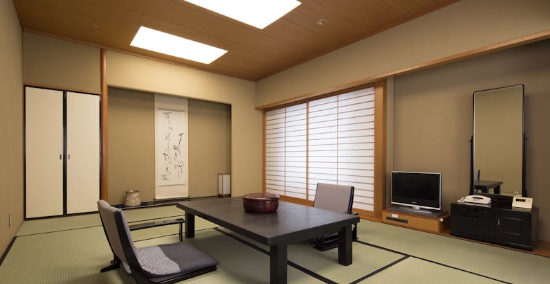 1室限定 木の香り漂う木製湯船 洗い場付のお風呂 和室プラン 禁煙 朝食ブッフェ付プラン ホテル イースト21東京 オークラホテルズ リゾーツ 一休 Com