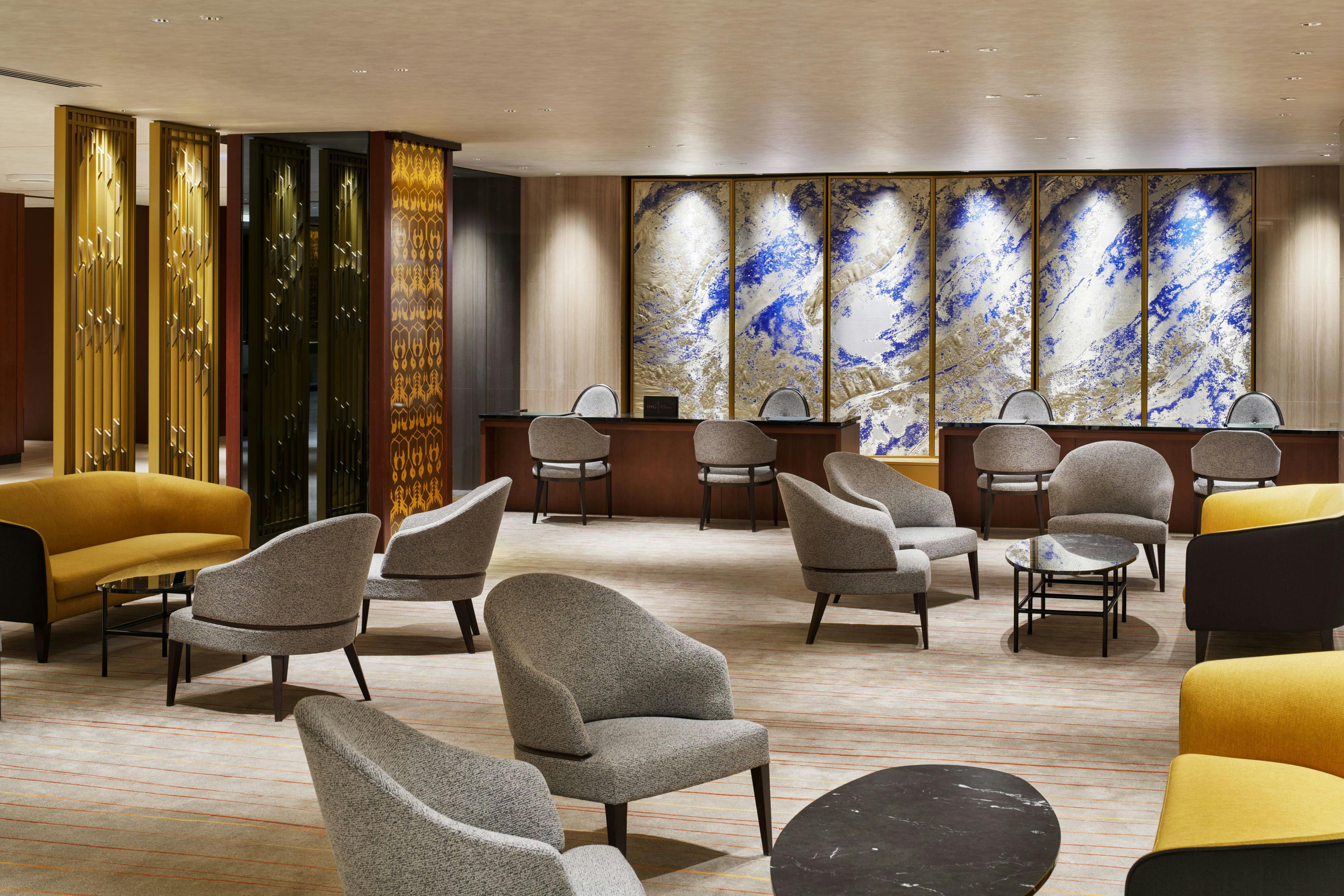 RIHGA Royal Hotel Osaka, Vignette Collection an IHG Hotels