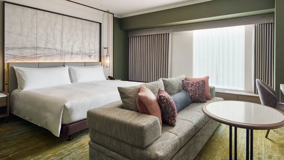 RIHGA Royal Hotel Osaka, Vignette Collection an IHG Hotels
