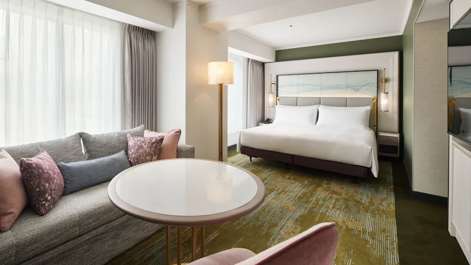 RIHGA Royal Hotel Osaka, Vignette Collection an IHG Hotels
