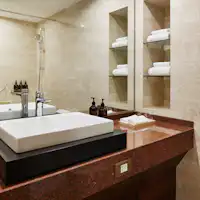 Bathroom (Standard Example)