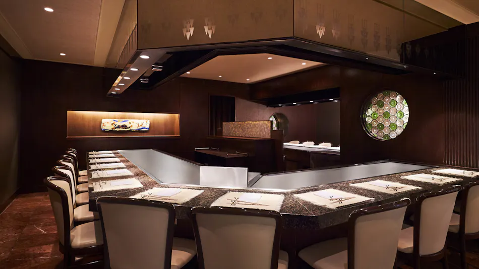 RIHGA Royal Hotel Osaka, Vignette Collection an IHG Hotels