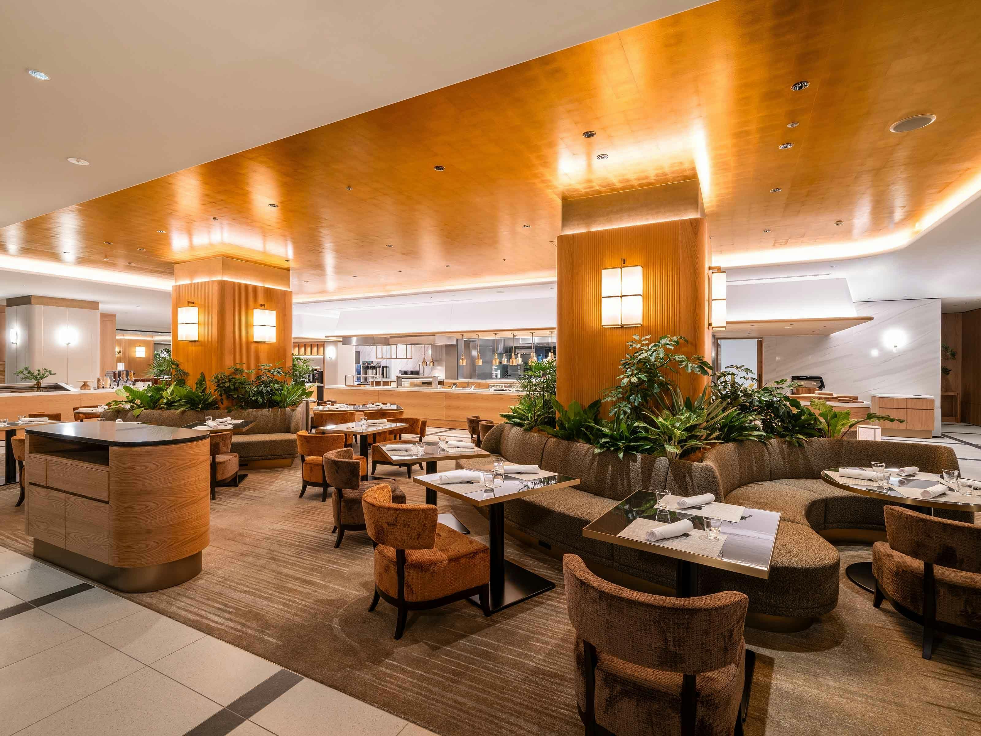 All-Day Dining Limoné