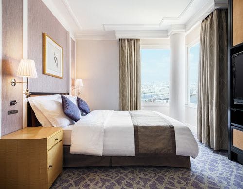 モデレートダブル