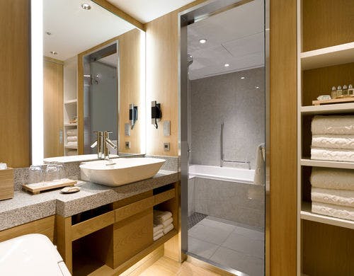 改装スーペリア・ツイン（バスルーム）