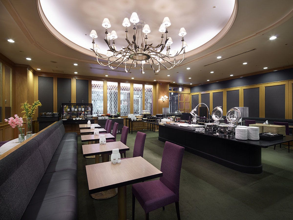 オールデイダイニング＆ラウンジ