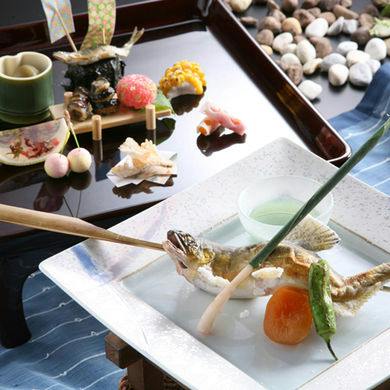 【大人の隠れ家～旬の味覚に舌鼓　9～10品】癒しの和室と天然温泉！人気No.1 スタンダードプラン