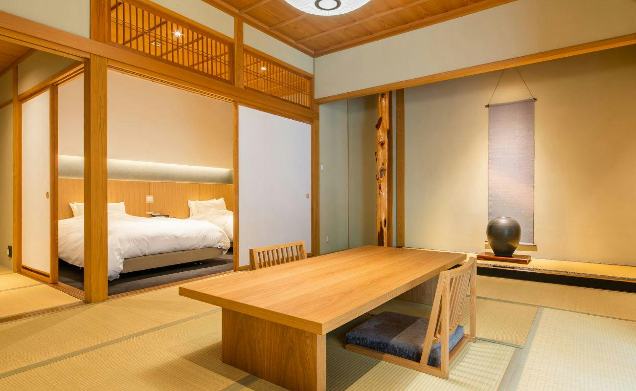 107葵月　天然温泉露天風呂付きです。