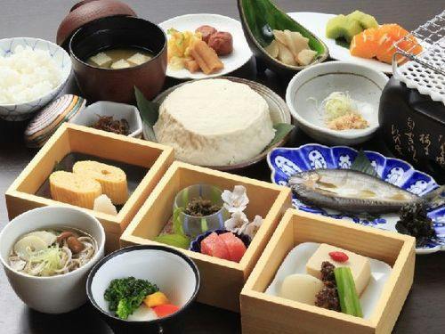 和食と洋食の二種類よりお選び頂けます。