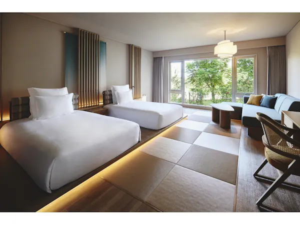 Deluxe Coral Twin Room